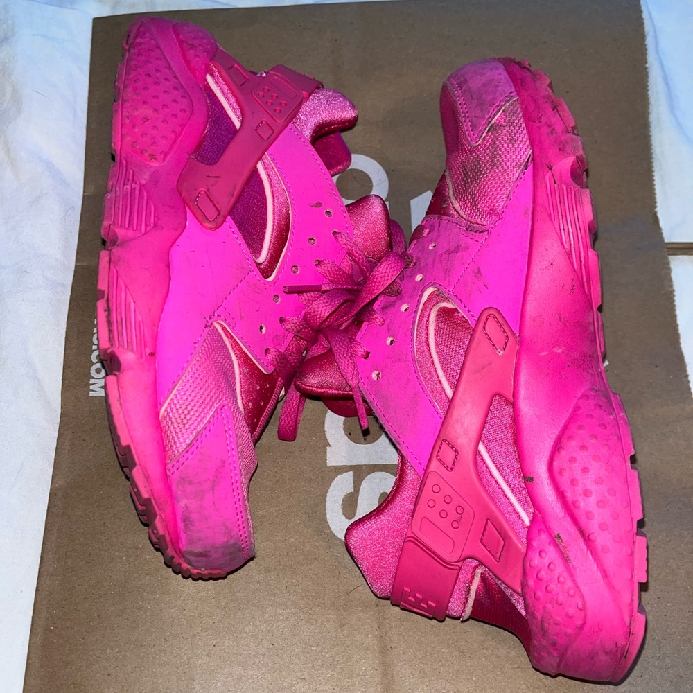 Nike Huarache Sneakers